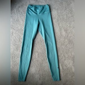 Nike teal leggings